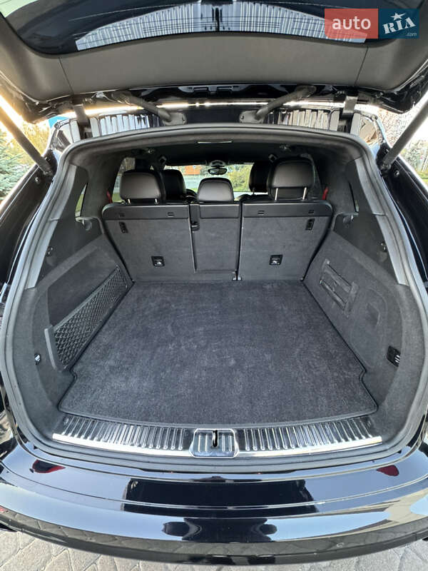 Внедорожник / Кроссовер Porsche Cayenne 2017 в Киеве фото 28 Внедорожник / Кроссовер Porsche Cayenne 2017 в Киеве