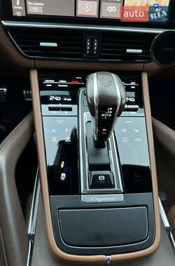 Внедорожник / Кроссовер Porsche Cayenne 2020 в 