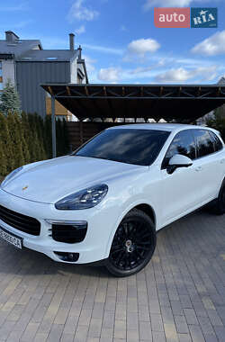 Porsche Cayenne 2016 Porsche Cayenne 2016