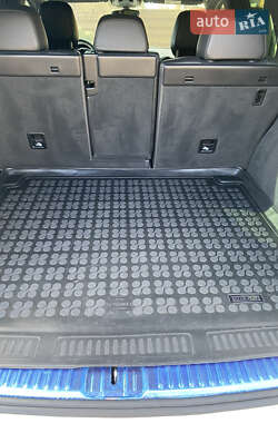 Позашляховик / Кросовер Porsche Cayenne 2016 в Києві