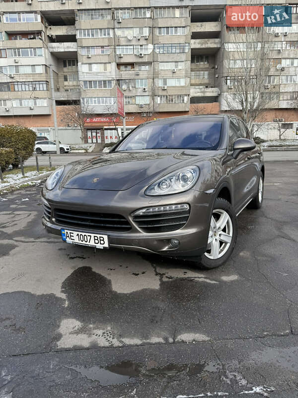 Внедорожник / Кроссовер Porsche Cayenne 2012 в Днепре