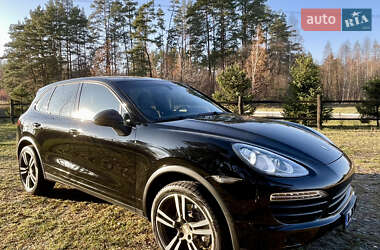 Позашляховик / Кросовер Porsche Cayenne 2012 в Ніжині