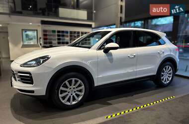 Позашляховик / Кросовер Porsche Cayenne 2018 в Одесі