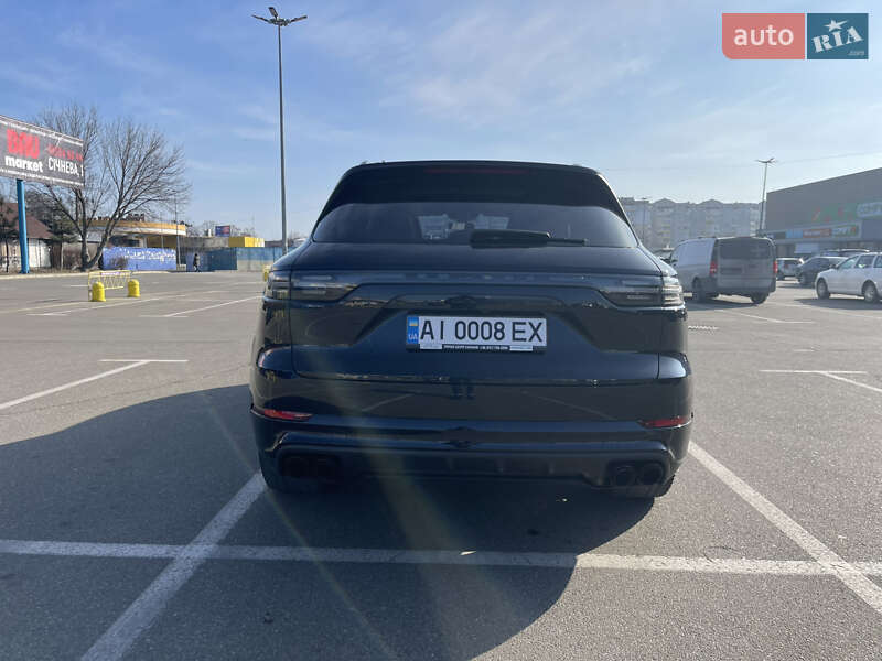 Позашляховик / Кросовер Porsche Cayenne 2020 в Києві