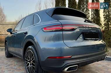 Позашляховик / Кросовер Porsche Cayenne 2018 в Києві