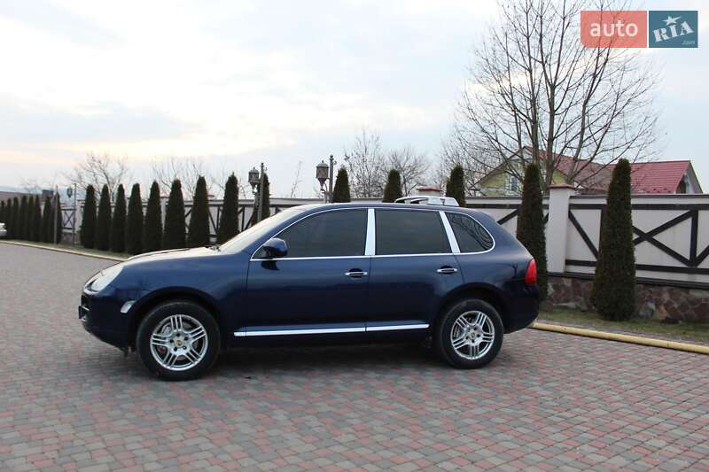 Позашляховик / Кросовер Porsche Cayenne 2005 в Чернівцях