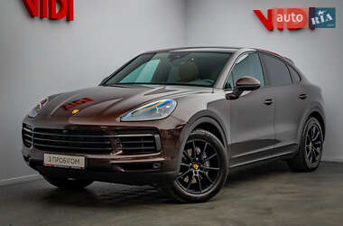 Porsche Cayenne 2021