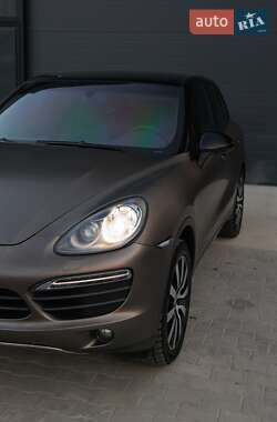 Позашляховик / Кросовер Porsche Cayenne 2011 в Дубні