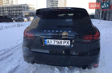 Позашляховик / Кросовер Porsche Cayenne 2013 в Києві