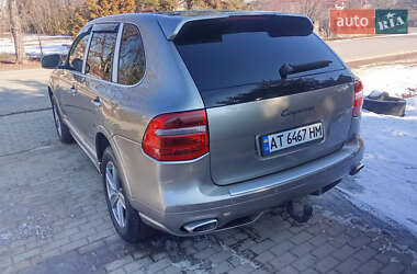 Позашляховик / Кросовер Porsche Cayenne 2009 в 