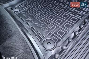 Внедорожник / Кроссовер Porsche Cayenne 2014 в 