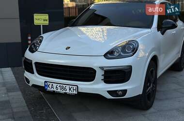 Позашляховик / Кросовер Porsche Cayenne 2013 в Києві