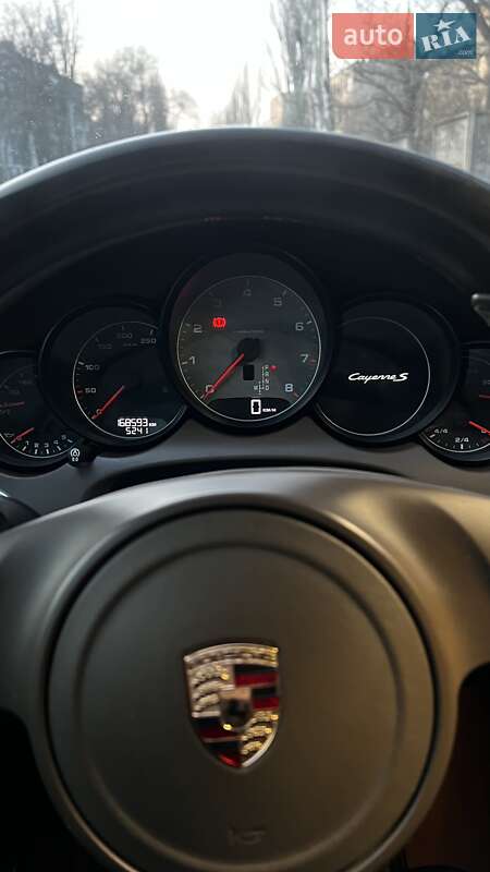 Внедорожник / Кроссовер Porsche Cayenne 2013 в Запорожье
