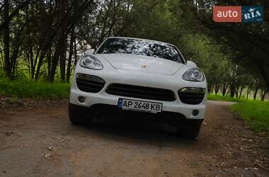 Внедорожник / Кроссовер Porsche Cayenne 2013 в 