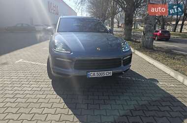 Позашляховик / Кросовер Porsche Cayenne 2018 в Одесі