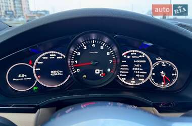 Внедорожник / Кроссовер Porsche Cayenne 2018 в 