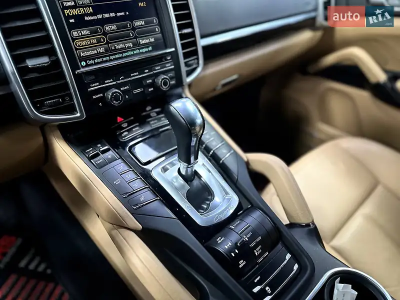 Porsche Cayenne 2016
