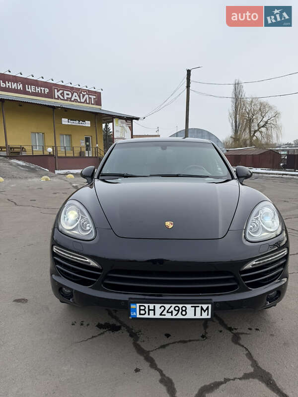 Позашляховик / Кросовер Porsche Cayenne 2012 в Полтаві фото 3 Позашляховик / Кросовер Porsche Cayenne 2012 в Полтаві