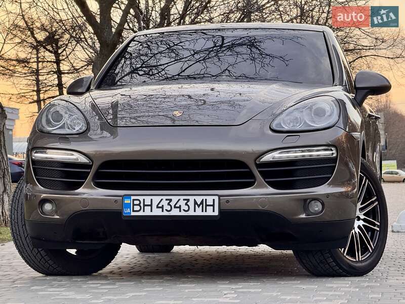 Porsche Cayenne 2011