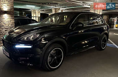 Внедорожник / Кроссовер Porsche Cayenne 2010 в Одессе