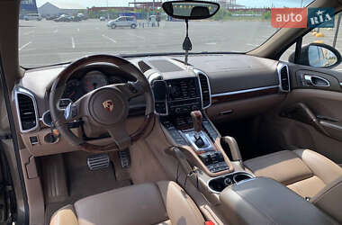 Внедорожник / Кроссовер Porsche Cayenne 2011 в Киеве