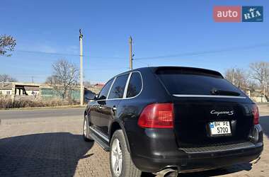 Универсал Porsche Cayenne 2003 в 