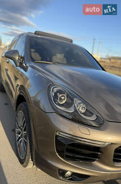 Porsche Cayenne 2016 Porsche Cayenne 2016