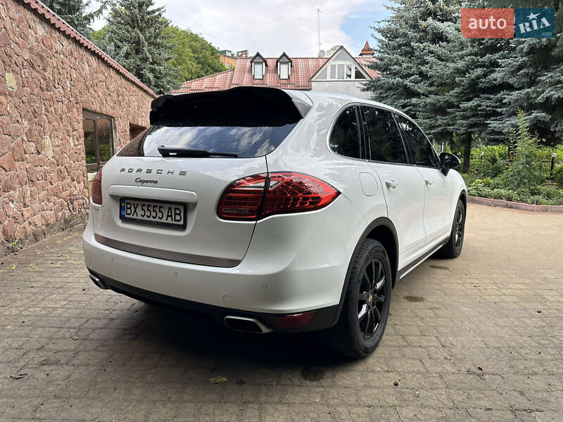 Позашляховик / Кросовер Porsche Cayenne 2013 в Одесі