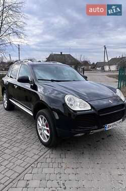 Позашляховик / Кросовер Porsche Cayenne 2005 в 