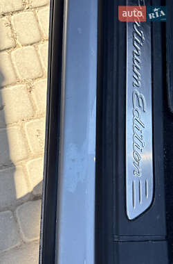 Внедорожник / Кроссовер Porsche Cayenne 2017 в 