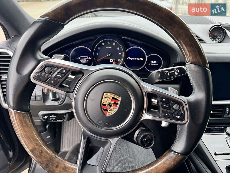 Внедорожник / Кроссовер Porsche Cayenne 2019 в Одессе фото 5 Внедорожник / Кроссовер Porsche Cayenne 2019 в Одессе
