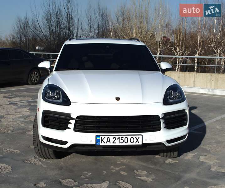 Внедорожник / Кроссовер Porsche Cayenne 2018 в Киеве