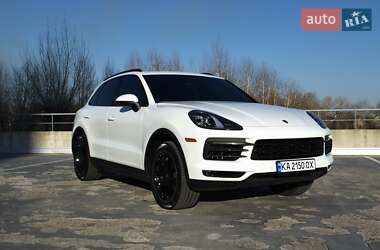 Позашляховик / Кросовер Porsche Cayenne 2018 в 