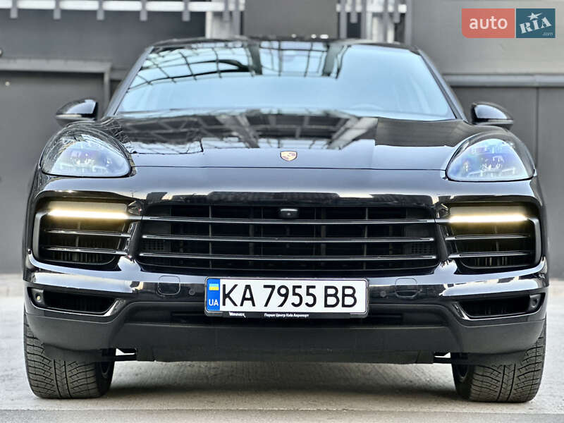Внедорожник / Кроссовер Porsche Cayenne 2019 в Киеве фото 13 Внедорожник / Кроссовер Porsche Cayenne 2019 в Киеве