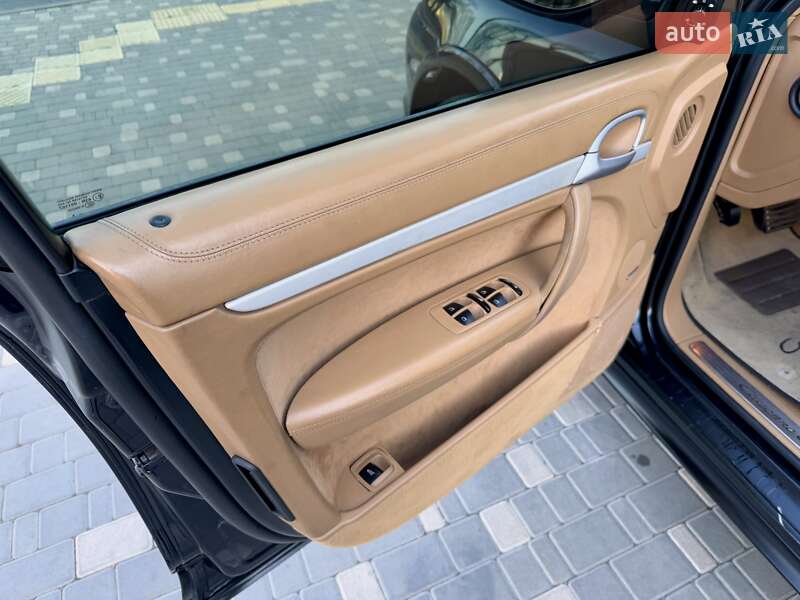 Внедорожник / Кроссовер Porsche Cayenne 2008 в Одессе