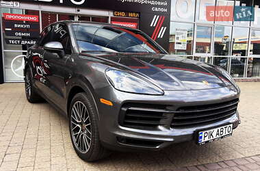 Позашляховик / Кросовер Porsche Cayenne 2019 в 