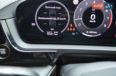 Внедорожник / Кроссовер Porsche Cayenne 2023 в 