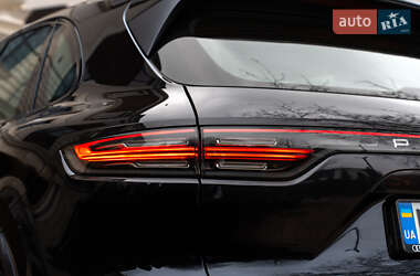 Внедорожник / Кроссовер Porsche Cayenne 2019 в 