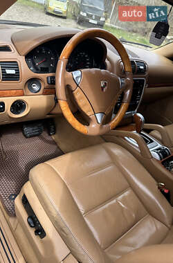 Внедорожник / Кроссовер Porsche Cayenne 2009 в 