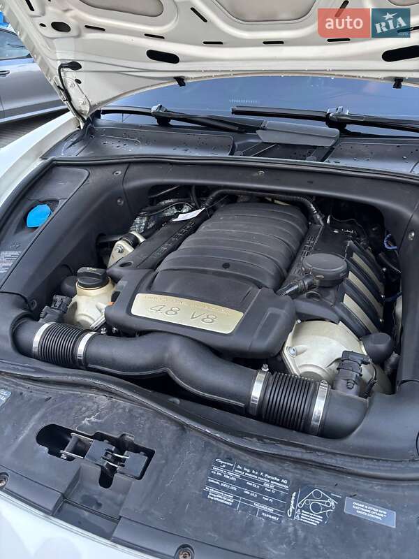 Позашляховик / Кросовер Porsche Cayenne 2008 в Києві
