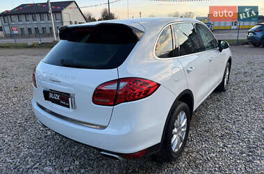 Внедорожник / Кроссовер Porsche Cayenne 2013 в 
