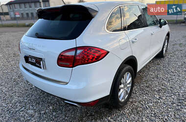 Внедорожник / Кроссовер Porsche Cayenne 2013 в 