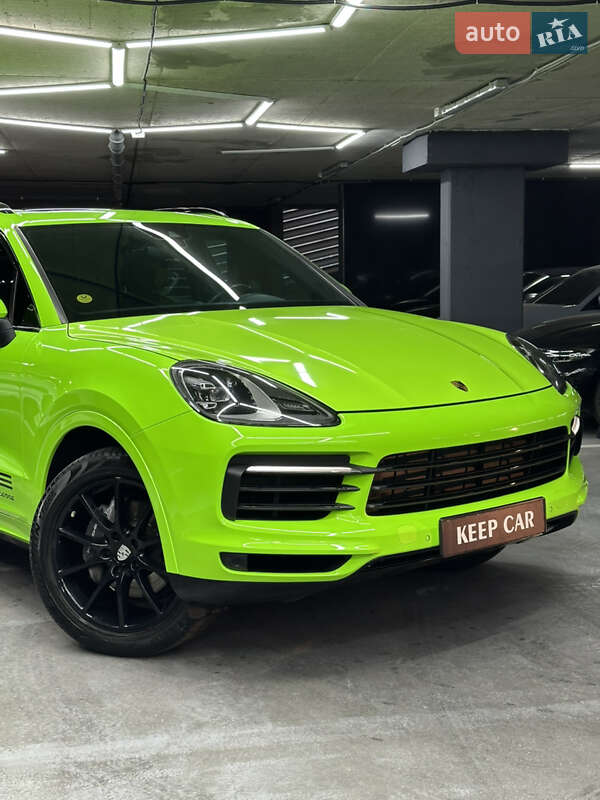 Внедорожник / Кроссовер Porsche Cayenne 2019 в Одессе