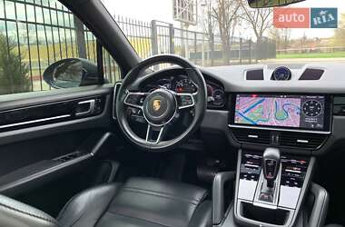 Внедорожник / Кроссовер Porsche Cayenne 2019 в 
