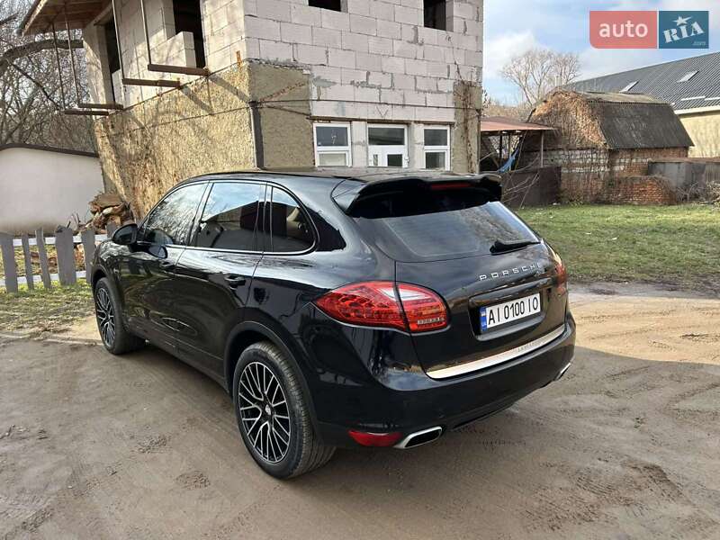 Позашляховик / Кросовер Porsche Cayenne 2012 в Вінниці