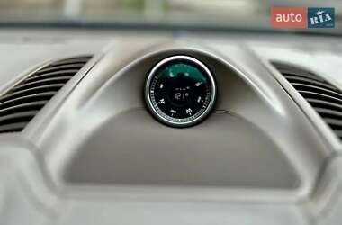 Внедорожник / Кроссовер Porsche Cayenne 2011 в 