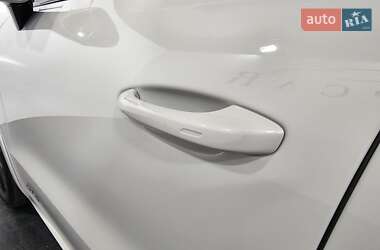 Внедорожник / Кроссовер Porsche Cayenne 2022 в 