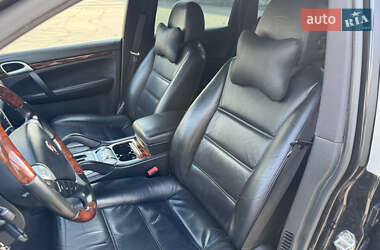Позашляховик / Кросовер Porsche Cayenne 2007 в 