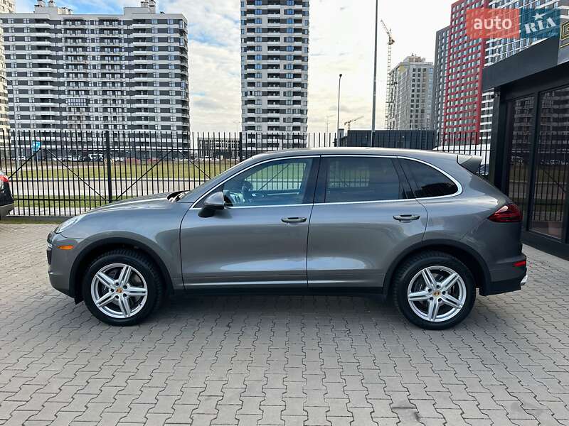 Внедорожник / Кроссовер Porsche Cayenne 2015 в Киеве фото 5 Внедорожник / Кроссовер Porsche Cayenne 2015 в Киеве