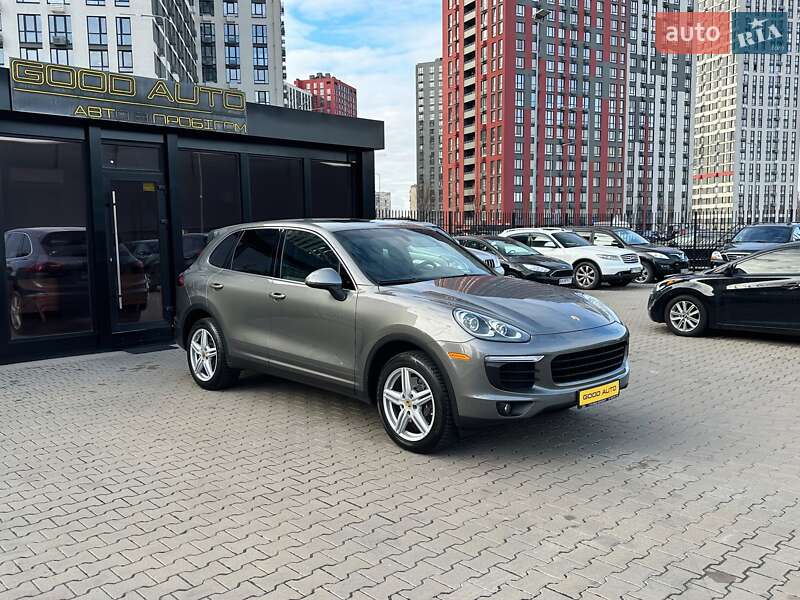 Внедорожник / Кроссовер Porsche Cayenne 2015 в Киеве фото 2 Внедорожник / Кроссовер Porsche Cayenne 2015 в Киеве